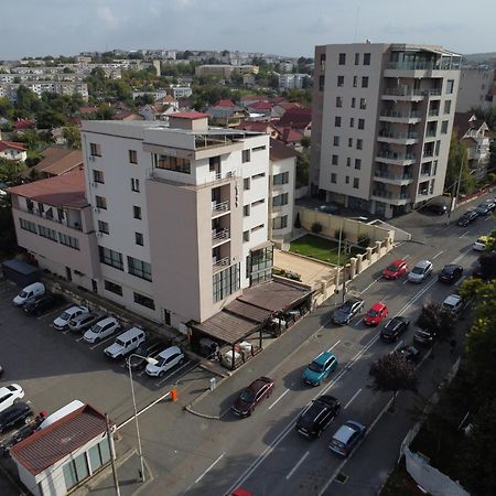 Hotel City Tulcea Exterior photo
