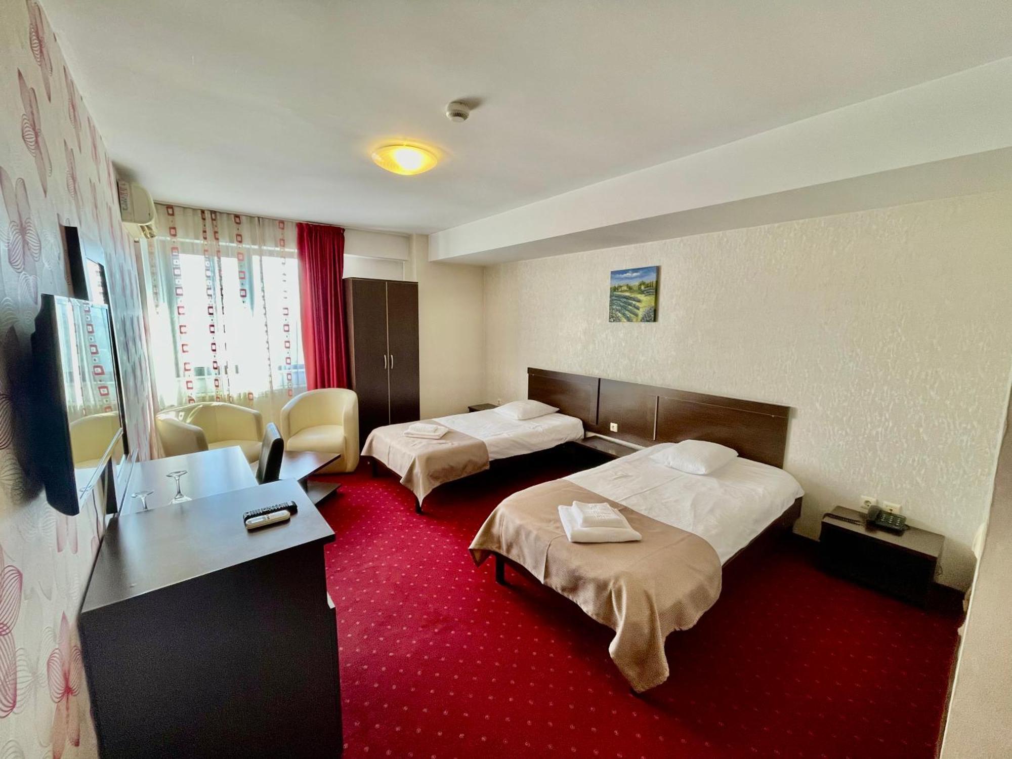 Hotel City Tulcea Exterior photo